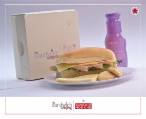 Caja de refrigerio de sandwich y té hatsu