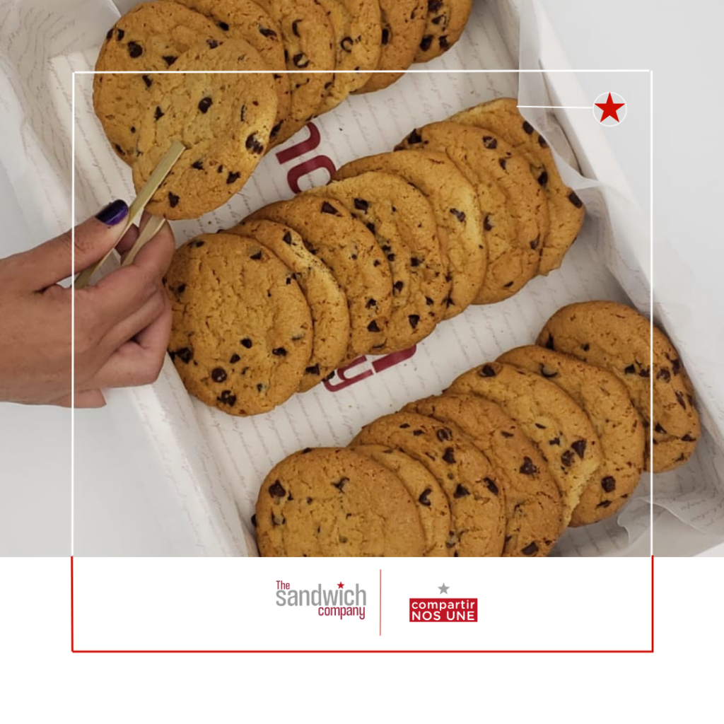 caja de 24 galletas para oficina