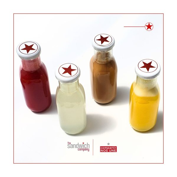 Jugos Naturales para refrigerios en botella de vidrio